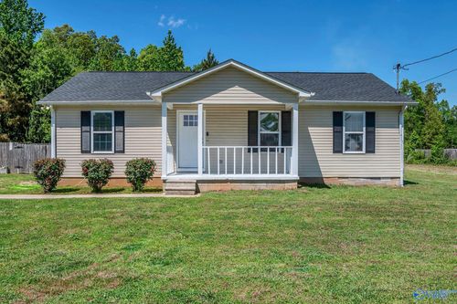 15359 Fort Hampton Rd, Elkmont, AL, 35620-7031 | Card Image