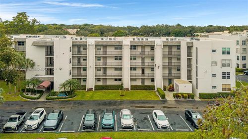 apt-404-9460 Poinciana Pl, Davie, FL, 33324-4882 | Card Image