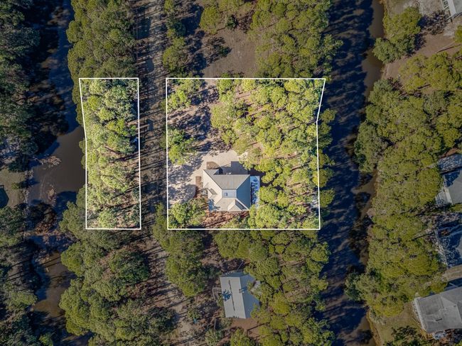 27 Harry Morrison Island Dr, House other with 3 bedrooms, 2 bathrooms and 3 parking in Alligator Point FL | Image 45
