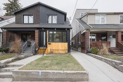 212 Victor Ave, Home with 3 bedrooms, 3 bathrooms and 2 parking in Toronto ON | Image 1