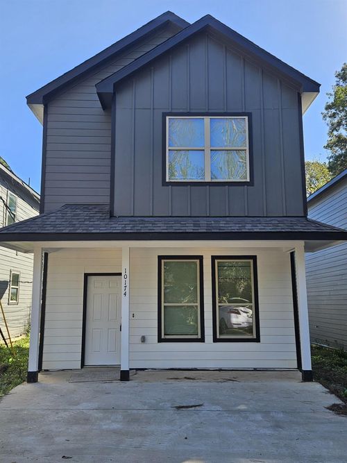 10174 Barberry St, Willis, TX, 77318-7228 | Card Image