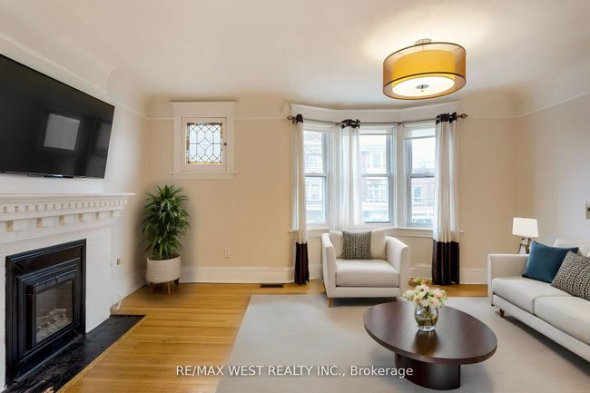 96 Roncesvalles Ave, Home with 3 bedrooms, 3 bathrooms and null parking in Toronto ON | Image 29