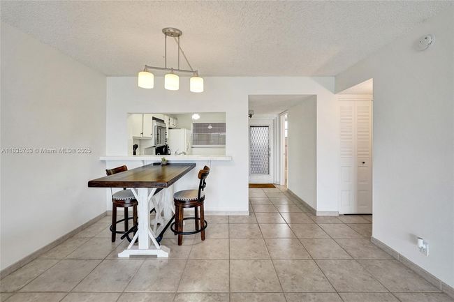 APT-304 - 1911 Sabal Palm Dr, Condo with 2 bedrooms, 2 bathrooms and null parking in Davie FL | Image 10