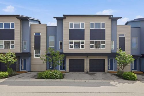 220 Covecreek Circle Ne, Calgary, AB, T3K0W6 | Card Image