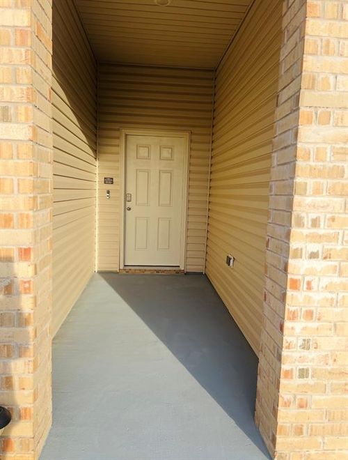 14500 Gravity Falls Lane, Oklahoma City, OK, 73142 | Card Image