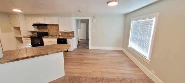 415 W Panhandle Street, House other with 3 bedrooms, 2 bathrooms and null parking in Slaton TX | Image 6