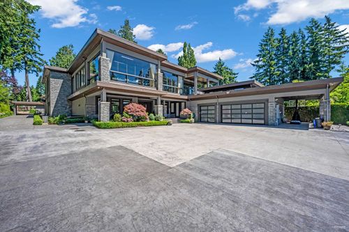 13657 Marine Dr, White Rock, BC, V4B1A3 | Card Image
