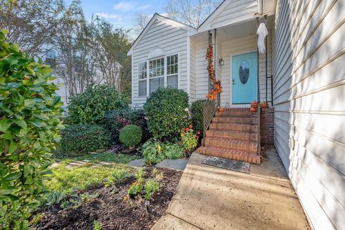 2412 Laurel Falls Ln, Raleigh, NC, 27603-5884 | Card Image