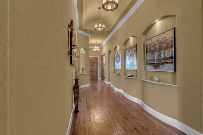 Gallery Hallway | Image 8