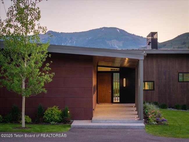 13175 River Bend Rd, House other with 3 bedrooms, 4 bathrooms and null parking in Jackson WY | Image 60