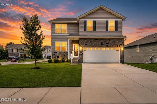 8016 Cedar Meadows Ln, Louisville, KY, 40229-8392 | Card Image