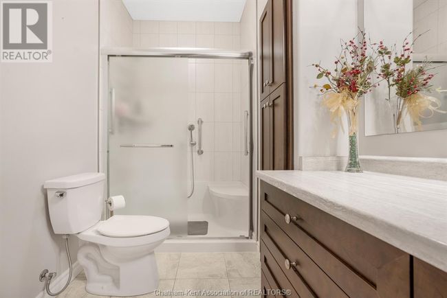 133 Cottage Pl, Townhouse with 3 bedrooms, 3 bathrooms and null parking in Chatham ON | Image 14