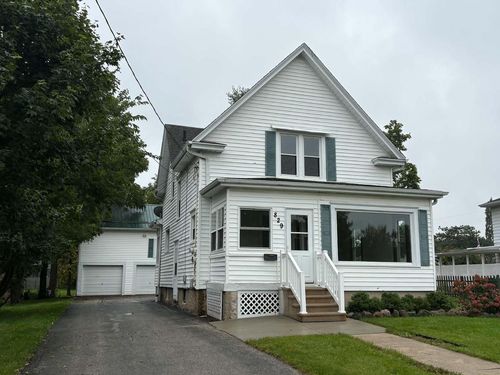 829 14th Avenue, Union Grove, WI, 53182 | Card Image