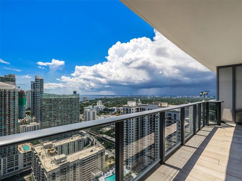 apt-3905-45 Sw 9th St, Miami, FL, 33130-3986 | Card Image