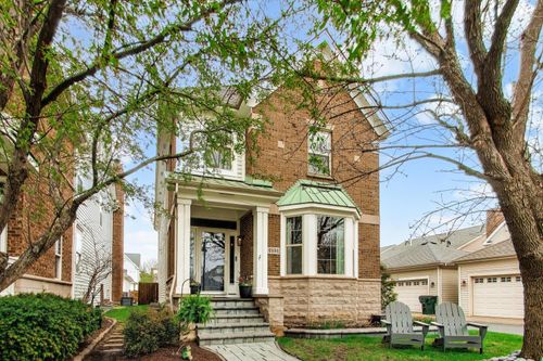 2151 Mint Ln, Glenview, IL, 60026-8015 | Card Image