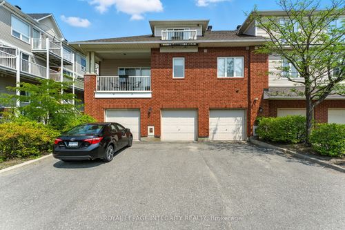 b-10 Daybreak St, Nepean, ON, K2G6T9 | Card Image