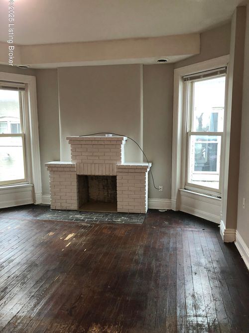 4-947 S Brook St, LOUISVILLE, KY, 40203-4305 | Card Image