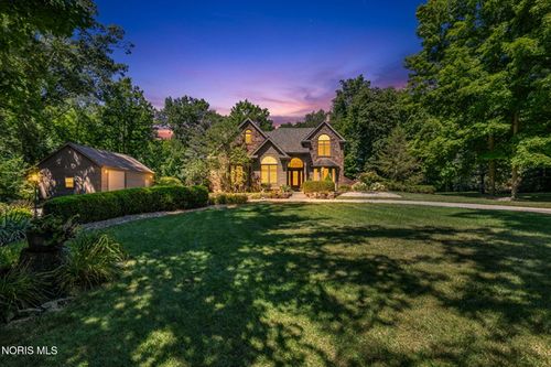 5500 Brookview Ln, Upper Sandusky, OH, 43351-9661 | Card Image