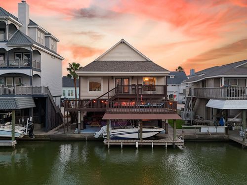 1822 Port O Call St, Galveston, TX, 77554-7193 | Card Image