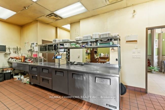 1 - 9720 Dufferin St, Home with 0 bedrooms, 2 bathrooms and null parking in Vaughan ON | Image 19
