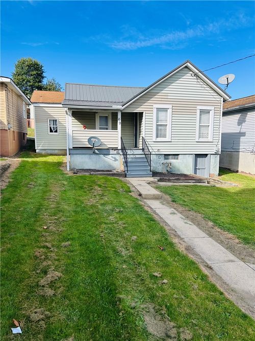 69 Katherine Ave, Washington, PA, 15301-3972 | Card Image