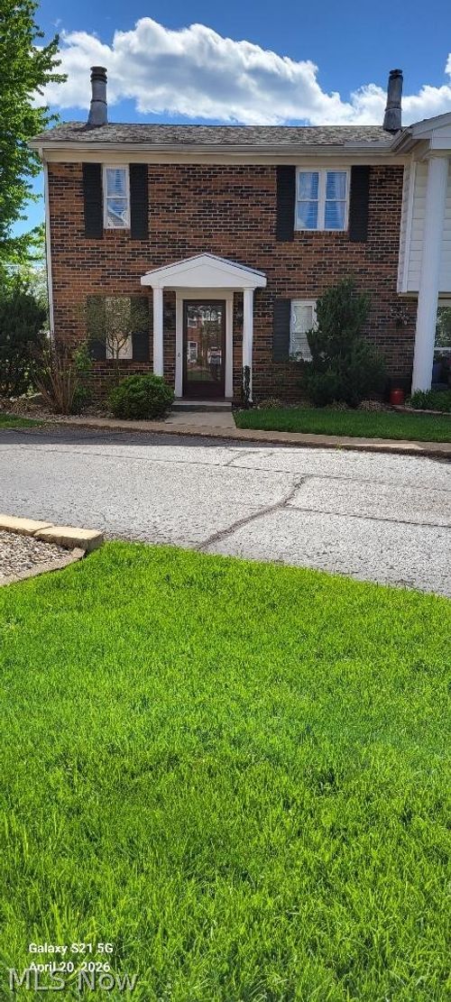 g-3-110 Chippewa Dr, Marietta, OH, 45750-1223 | Card Image