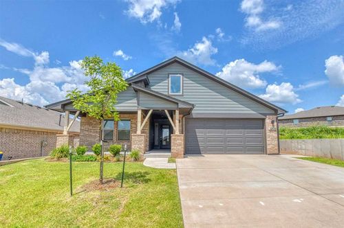 2804 S Bowling Drive, Stillwater, OK, 74074 | Card Image