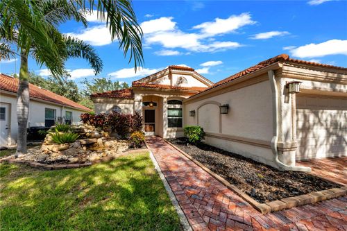 761 Lighthouse Drive, TARPON SPRINGS, FL, 34689 | Card Image