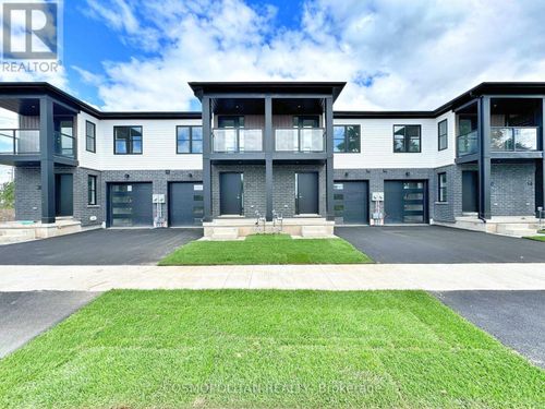 22 Marina Pl, Welland, ON, L3B0N7 | Card Image