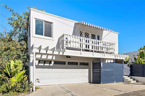 upper-226 Chiquita, Laguna Beach, CA, 92651 | Card Image