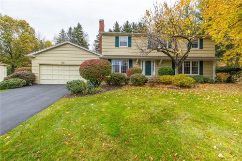 9 Sandpiper Lane, Pittsford, NY, 14534 | Card Image