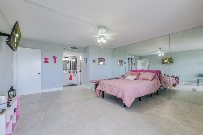 APT-708B - 3910 Inverrary Blvd, Condo with 3 bedrooms, 3 bathrooms and null parking in Lauderhill FL | Image 15