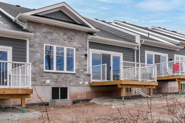 321 Telford Trail, House attached with 2 bedrooms, 1 bathrooms and 1 parking in Kemble ON | Image 4