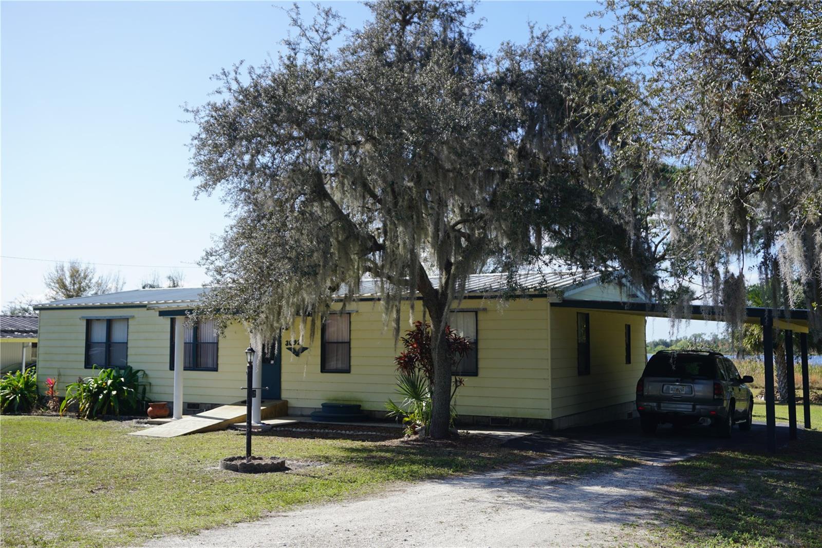 Holiday Beach Dr, Avon Park, FL 33825