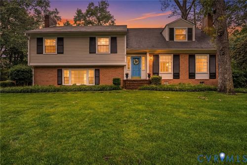 2400 Triton Dr, North Chesterfield, VA, 23235-3338 | Card Image