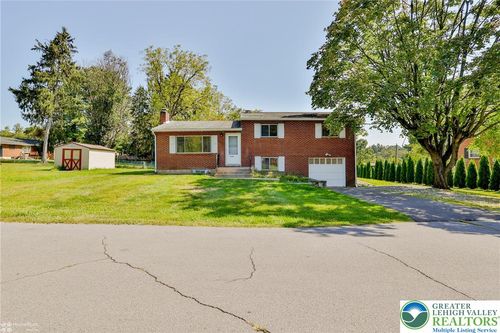 2850 Red Oak Ln, BETHLEHEM, PA, 18017-3514 | Card Image
