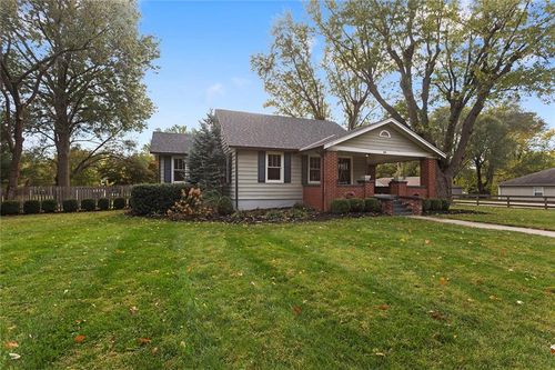 400 E Main St, Odessa, MO, 64076-1114 | Card Image