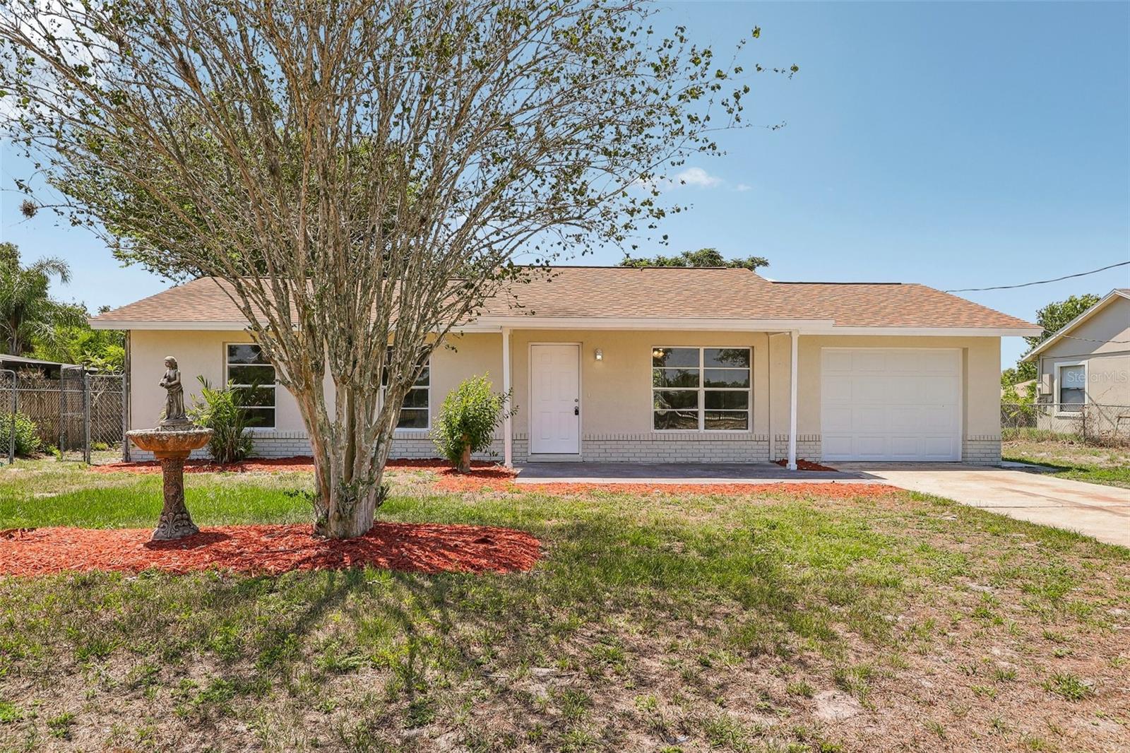 Riverhead Dr, Deltona, FL 32738