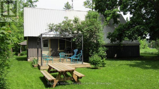 7237 Nottawasaga 6/7 Sideroad, House other with 4 bedrooms, 1 bathrooms and 7 parking in Clearview (Creemore) ON | Image 20