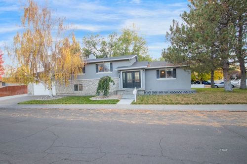 3337 Enfield Avenue, Elko, NV, 89801 | Card Image