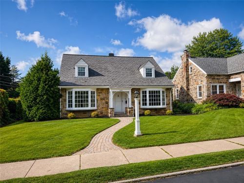 320 S 24th St, ALLENTOWN, PA, 18104-6504 | Card Image