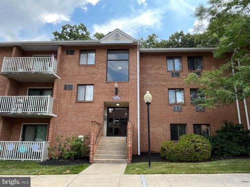 400 Campbell Cir, DOWNINGTOWN, PA, 19335-3235 | Card Image