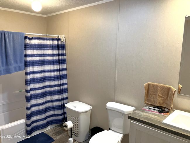 Hall Bath | Image 20