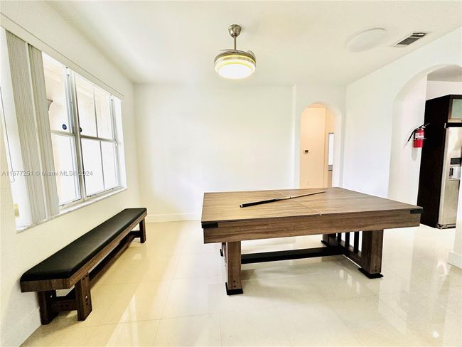 10886 Sw 242 Nd St, House other with 4 bedrooms, 2 bathrooms and null parking in Homestead FL | Image 7