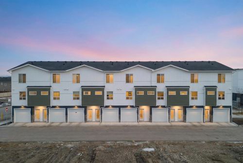 312 Red Sky Villas Ne, Calgary, AB, T3N2M2 | Card Image