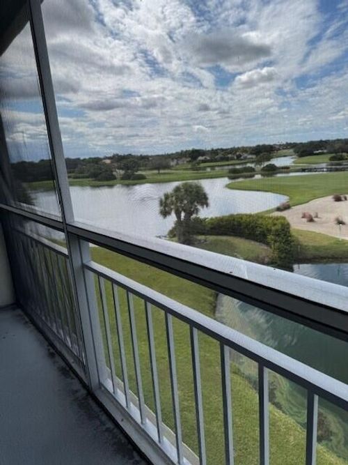 apt-404-2421 Village Blvd, West Palm Beach, FL, 33409-7363 | Card Image