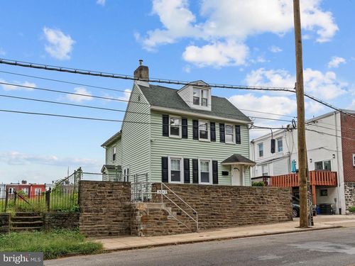 1642 Haines St, PHILADELPHIA, PA, 19126-2716 | Card Image
