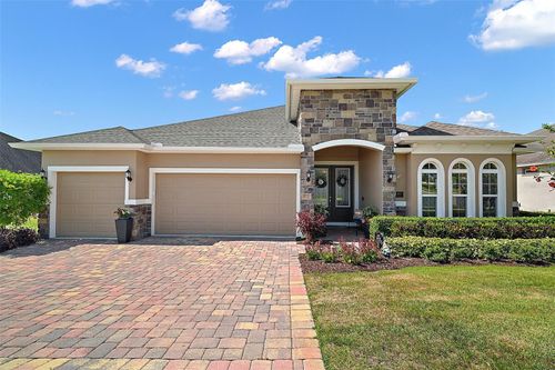 440 Bellissimo Pl, HOWEY IN THE HILLS, FL, 34737-0017 | Card Image