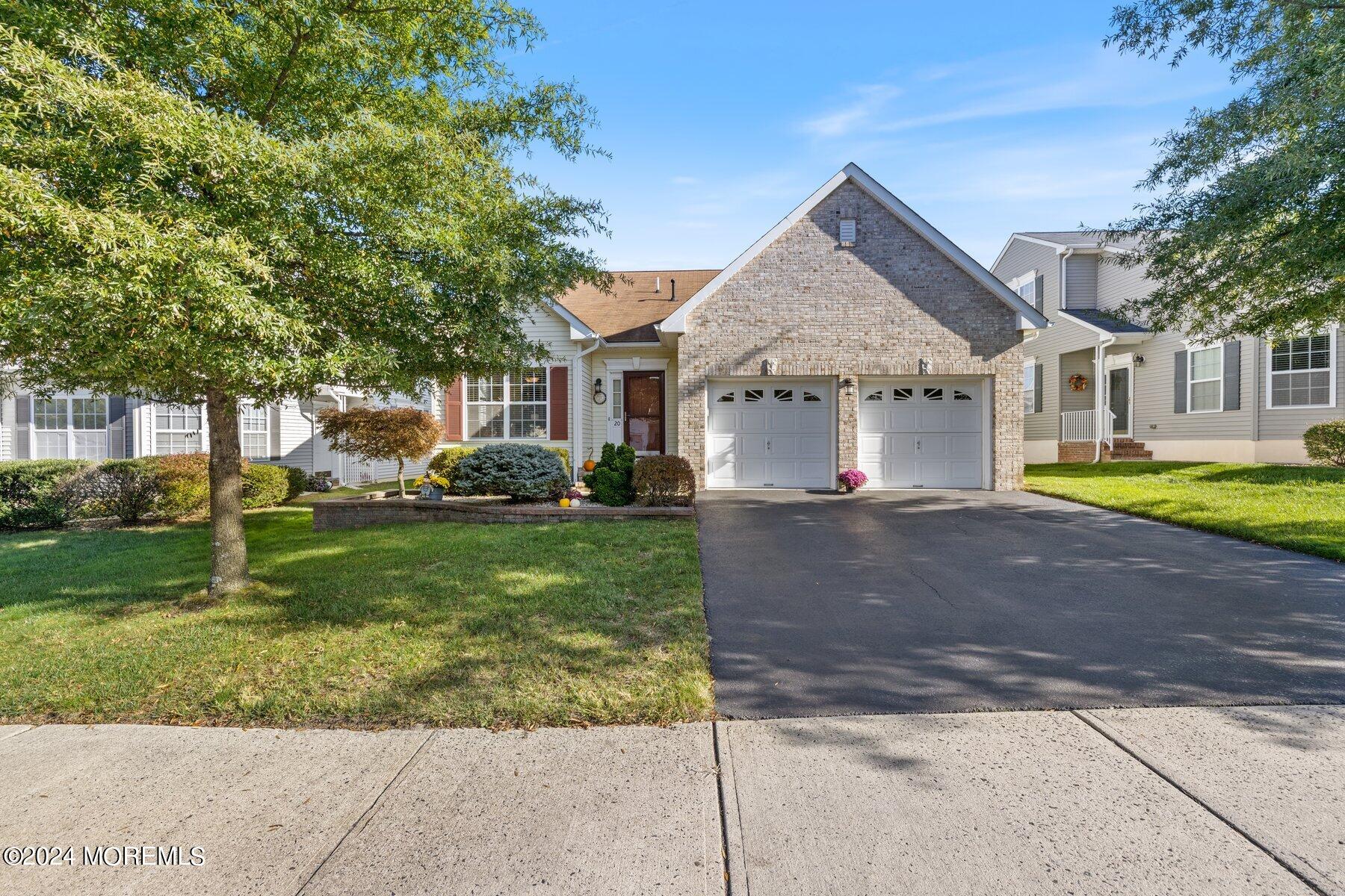 20 Silver Maple Lane, For Sale in Howell Zoocasa