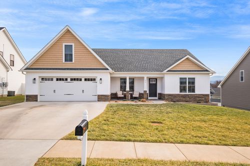 142 Lindburgh Dr, WAYNESBORO, VA, 22980-6506 | Card Image
